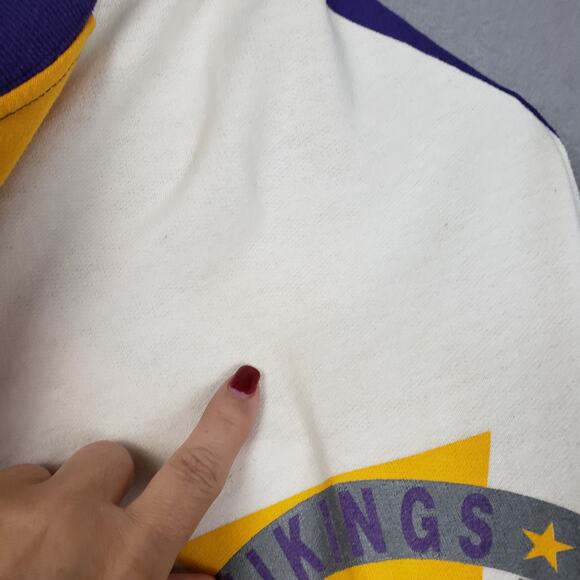 Vintage Size XL Minnesota Vikings Crewneck Sweatshirt Retro Football Helmet Logo - Picture 9 of 11